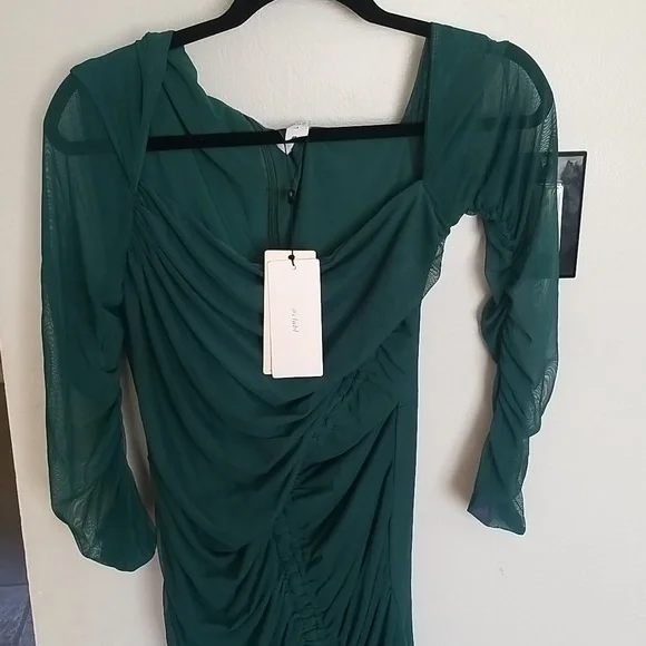 Club L London SWEET DREAMS GREEN MATERNITY ASYMMETRIC RUCHED MIDI DRESS NWT - Picture 4 of 7
